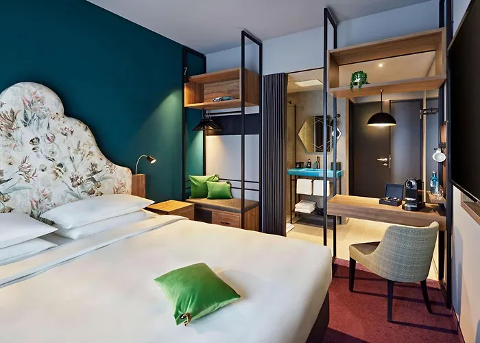 Me And Oberkassel, By Hyatt Ξενοδοχείο