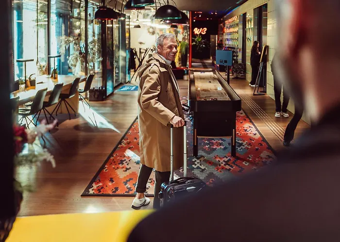 Me And Oberkassel, By Hyatt