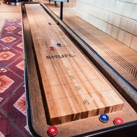 Me And Oberkassel, By Hyatt