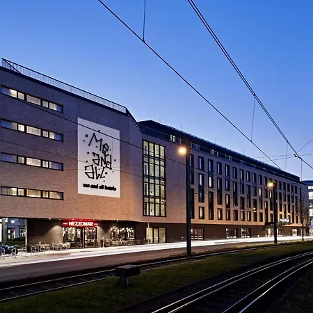 Me And Oberkassel, By Hyatt Otel