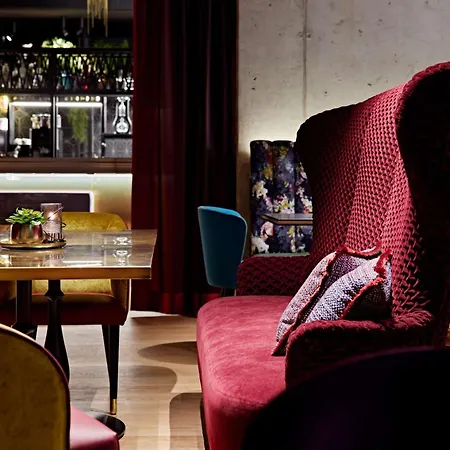 Me And Oberkassel, By Hyatt 4* Düsseldorf