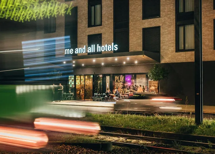Me And Oberkassel, By Hyatt Hotel 4*
