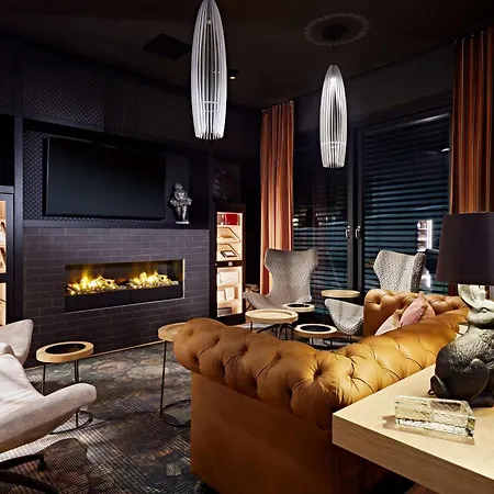 Me And Oberkassel, By Hyatt Hotel Düsseldorf