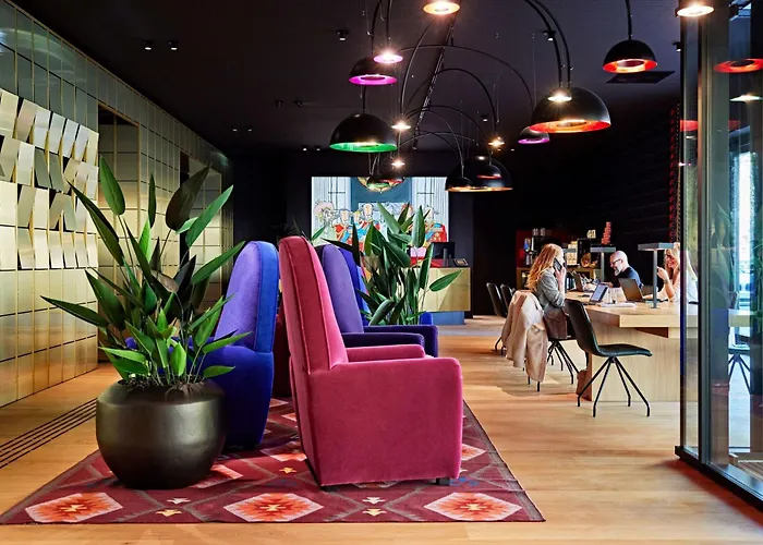 Hotel Me And Oberkassel, By Hyatt 4*