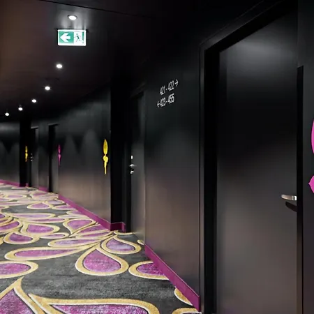 Me And Oberkassel, By Hyatt Ξενοδοχείο