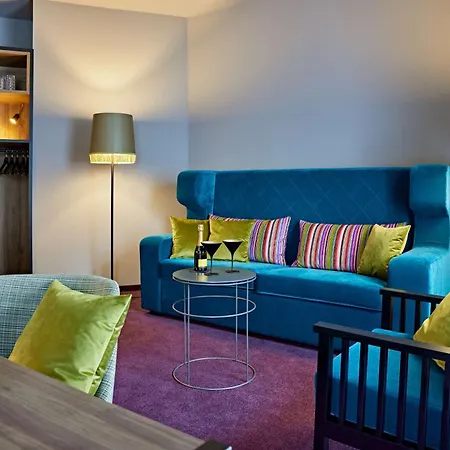 Me And Oberkassel, By Hyatt Ξενοδοχείο 4*