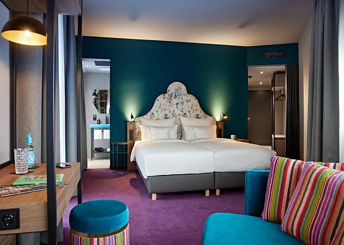 Me And Oberkassel, By Hyatt 호텔